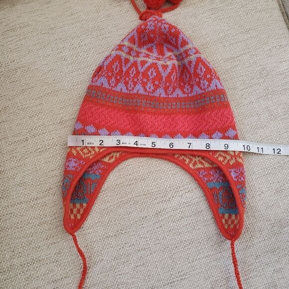 Roanes Lizotte 100% Alpaca Beanie With Earflaps and Round Tassels - Picture 8 of 10